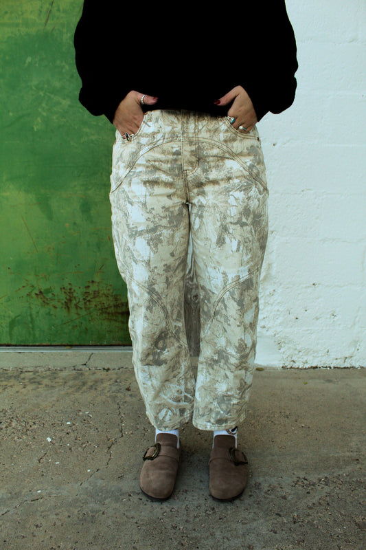 The Maren Barrel Jeans