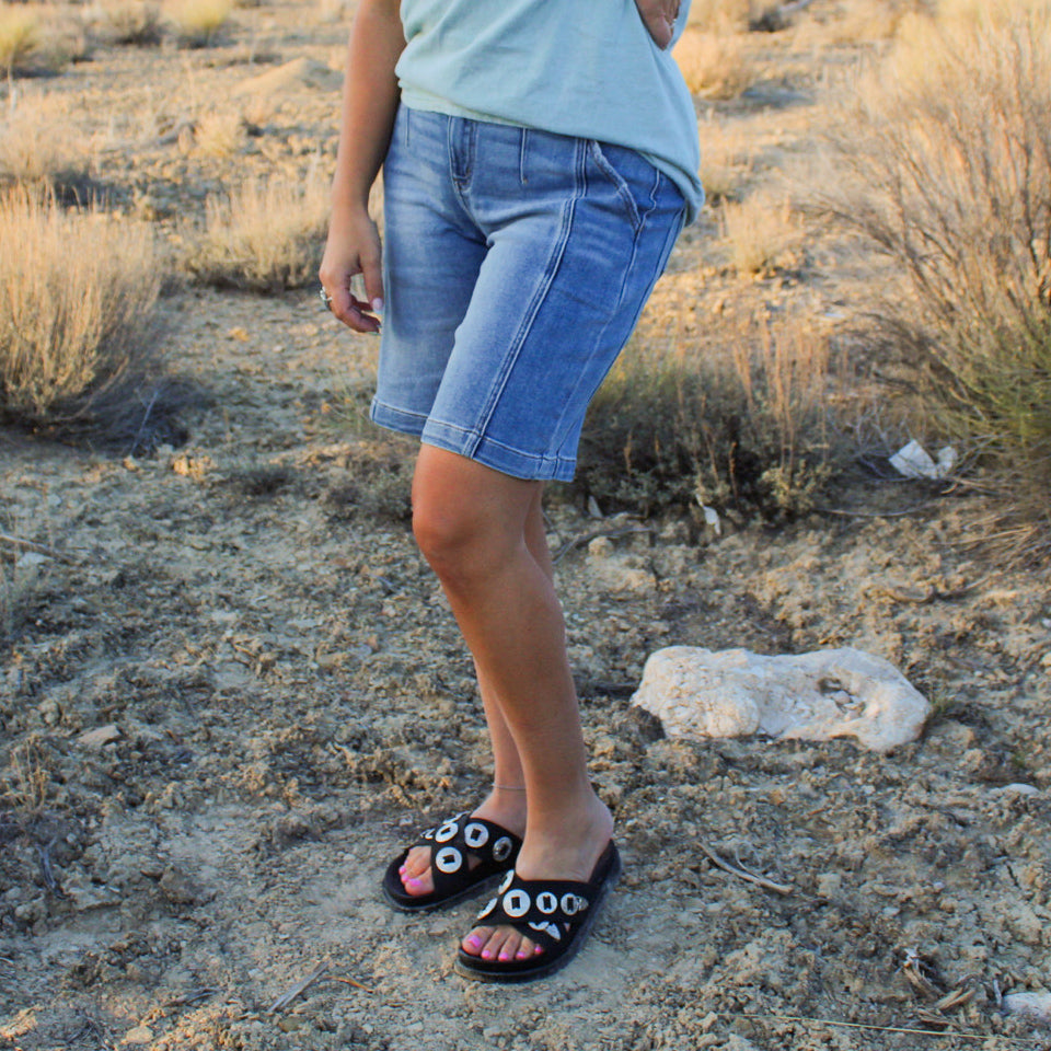 The Canyon Shorts